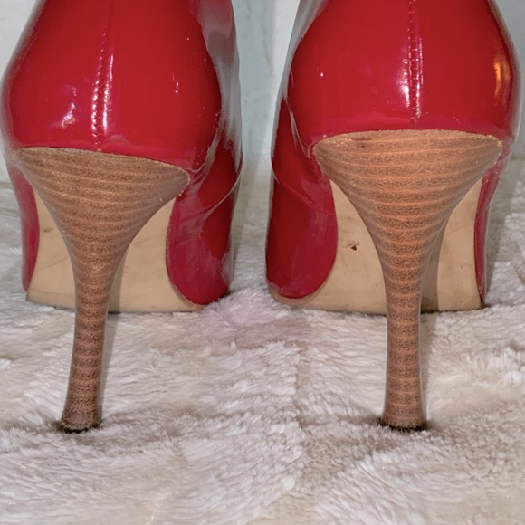 MIA Red Tapered Heel - Picture 4 of 7